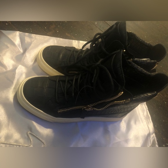 GZ sneaker - Picture 2 of 6